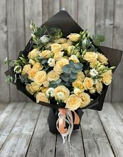 Букет цветов из:  Розы и Лизиантусы в Махновке
