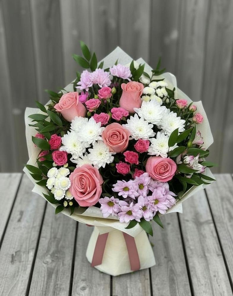 Букет цветов из: Альстромерии, Гвоздики, Розы и Хризантемы в Махновке