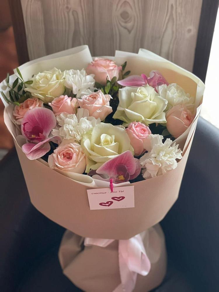 Букет цветов из: Орхидеи, Розы и Гвоздики в Махновке