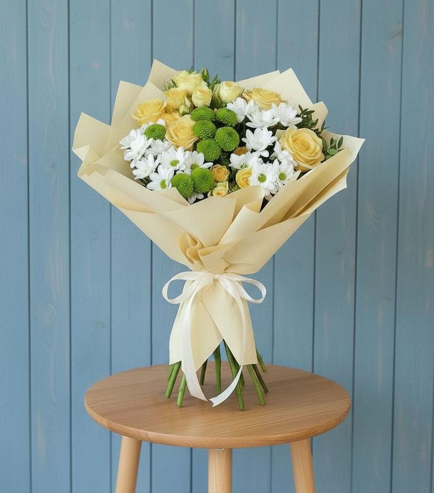 Букет цветов из: Хризантемы и Розы в Махновке