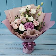 Букет цветов из:  Розы и Лизиантусы #REPLACE_PRED# Махновке