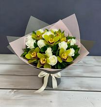 Букет цветов из:  Орхидеи и Розы в Махновке