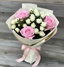 Букет цветов из:  Розы #REPLACE_PRED# Махновке