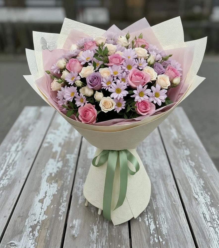 Букет цветов из: Розы и Хризантемы в Махновке